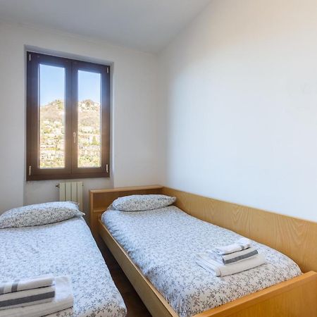 Mysa Properties - Casa Chicca, Flat With Lake View Terrace Perledo Bagian luar foto